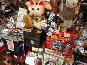 ねこの郵便局というなまえのお店 東京神楽坂 不思議な雑貨屋 猫に誘われ神楽坂 裏カフェ バー放浪記